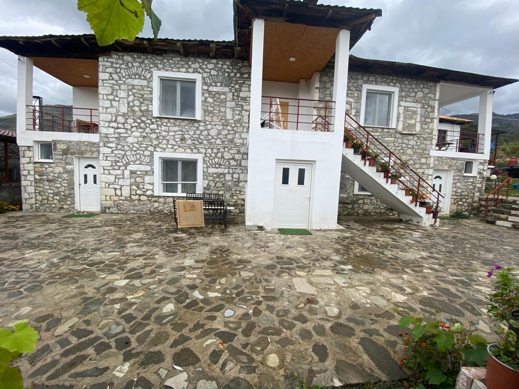 Vila Disha Tirana Exterior foto